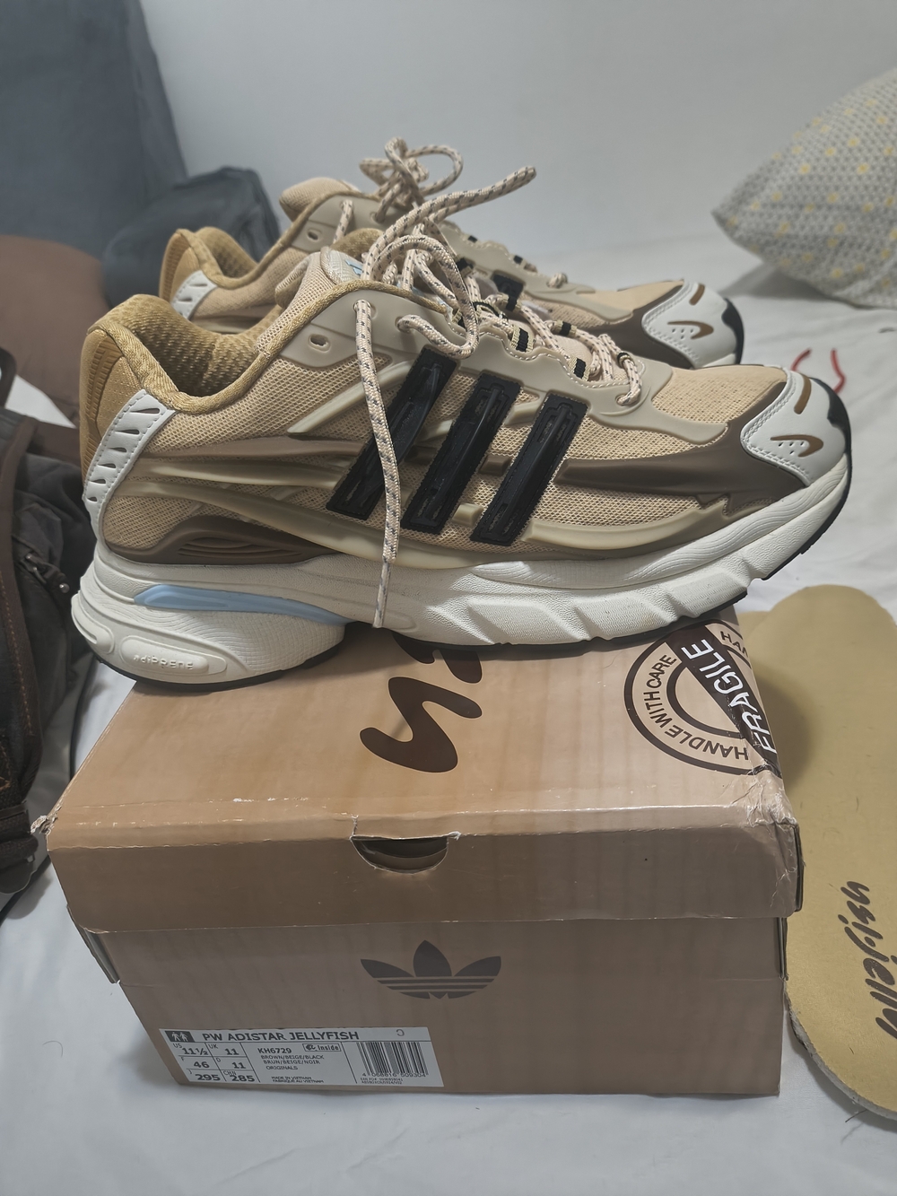 adidas Men’s Beige and Black Running Sneakers